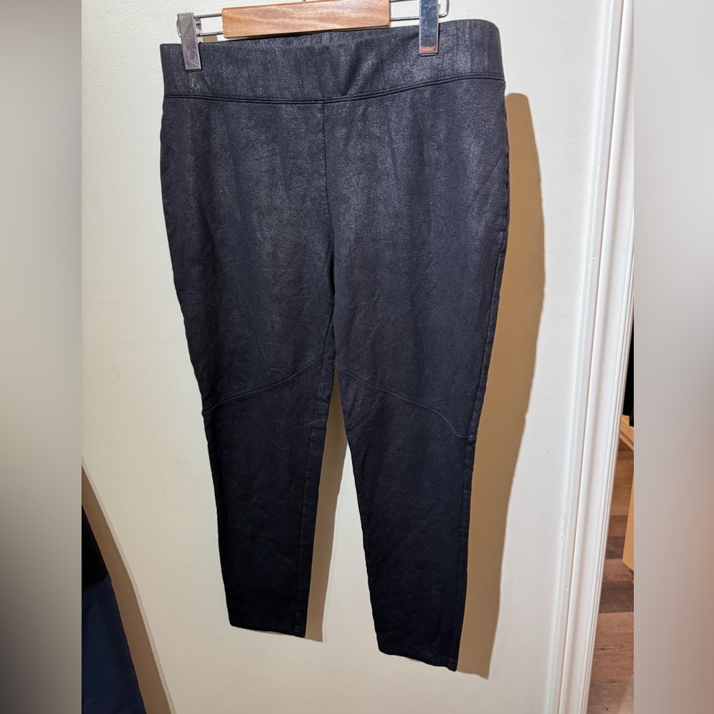 3/$30 DKNY suede look leggings black L